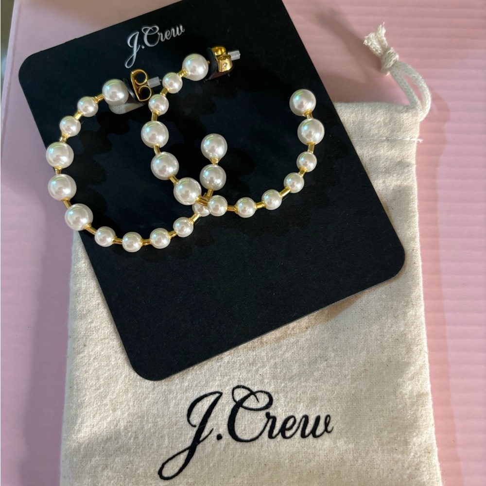 J. Crew large pearl hoop earrings NWT